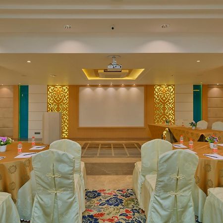 Skk Blu Hotel & Spa Udajpur Zewnętrze zdjęcie