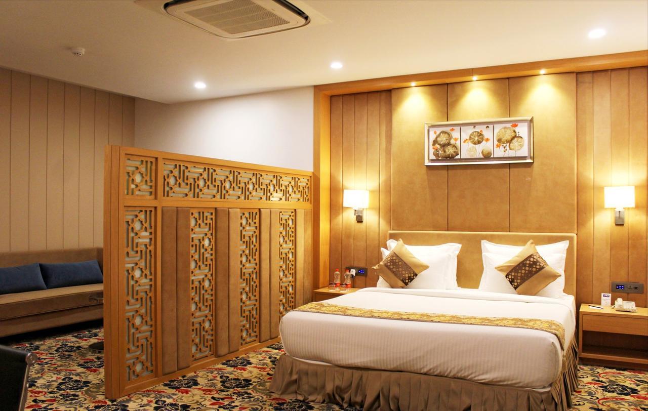 Skk Blu Hotel & Spa Udajpur Zewnętrze zdjęcie
