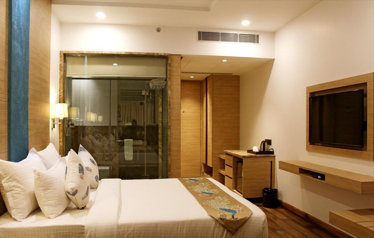 Skk Blu Hotel & Spa Udajpur Zewnętrze zdjęcie