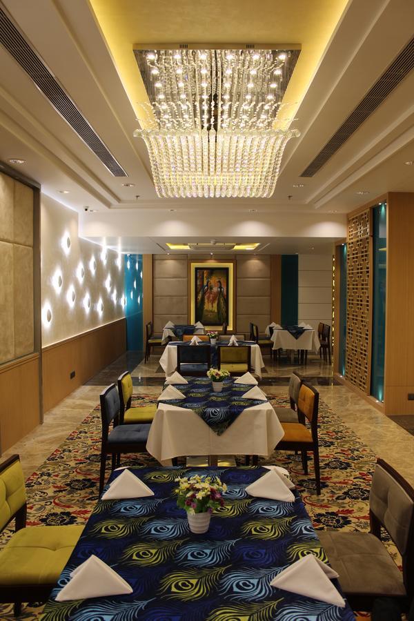 Skk Blu Hotel & Spa Udajpur Zewnętrze zdjęcie