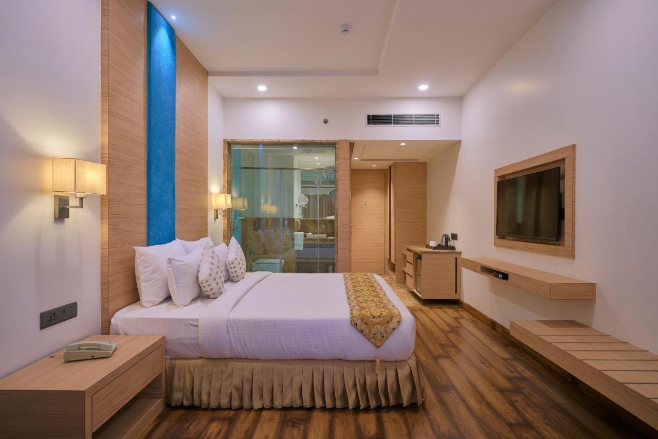 Skk Blu Hotel & Spa Udajpur Zewnętrze zdjęcie