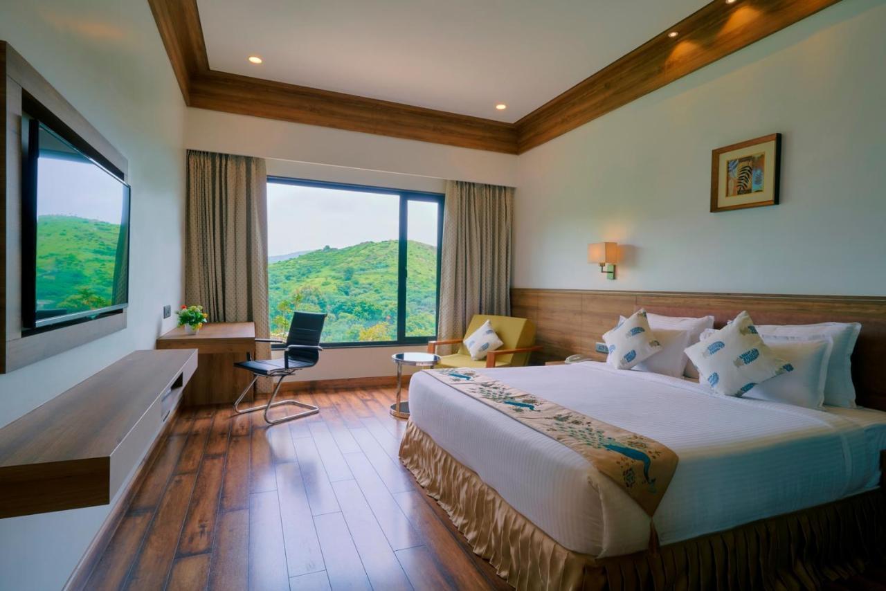 Skk Blu Hotel & Spa Udajpur Zewnętrze zdjęcie